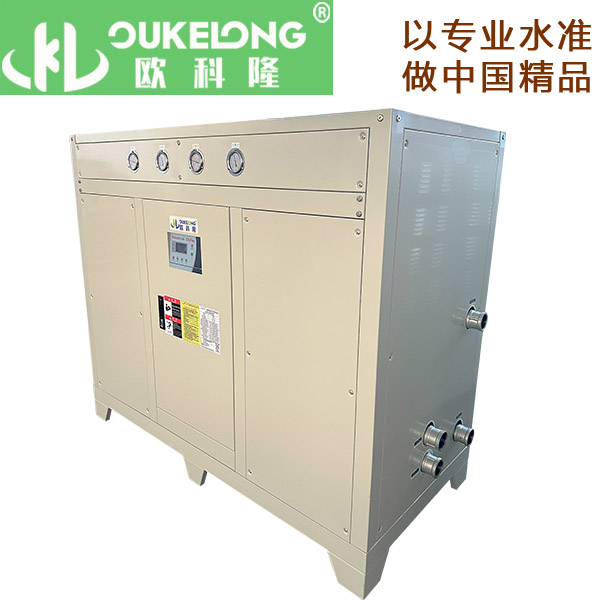 20匹水冷箱式冷水機